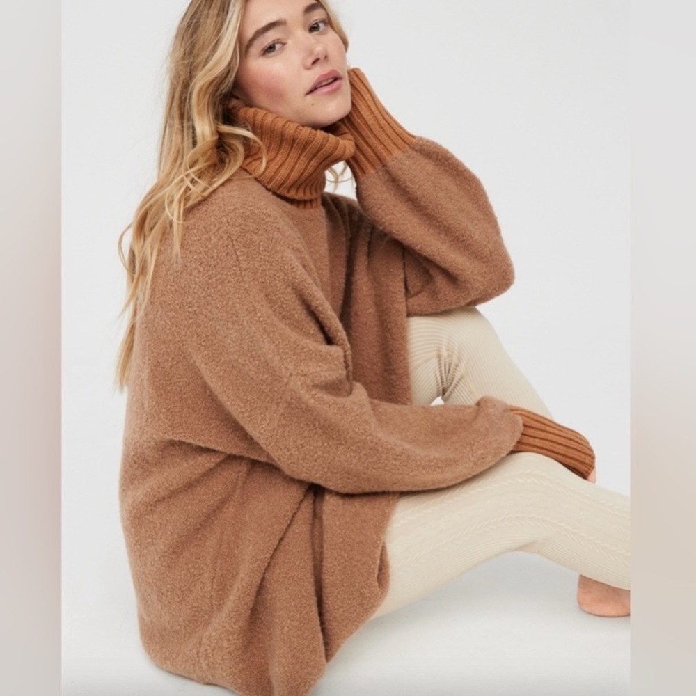 Aerie Oversized Teddy Boucle Slouchy Beige Turtleneck Sweater L Boho Fisherman